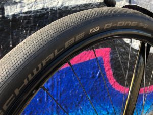 Schwalbe G-One Bereifung